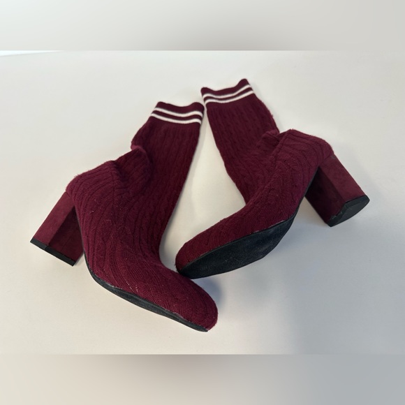 Catherine Malandrino Burgandy Sock Boots size 7 - Picture 16 of 16